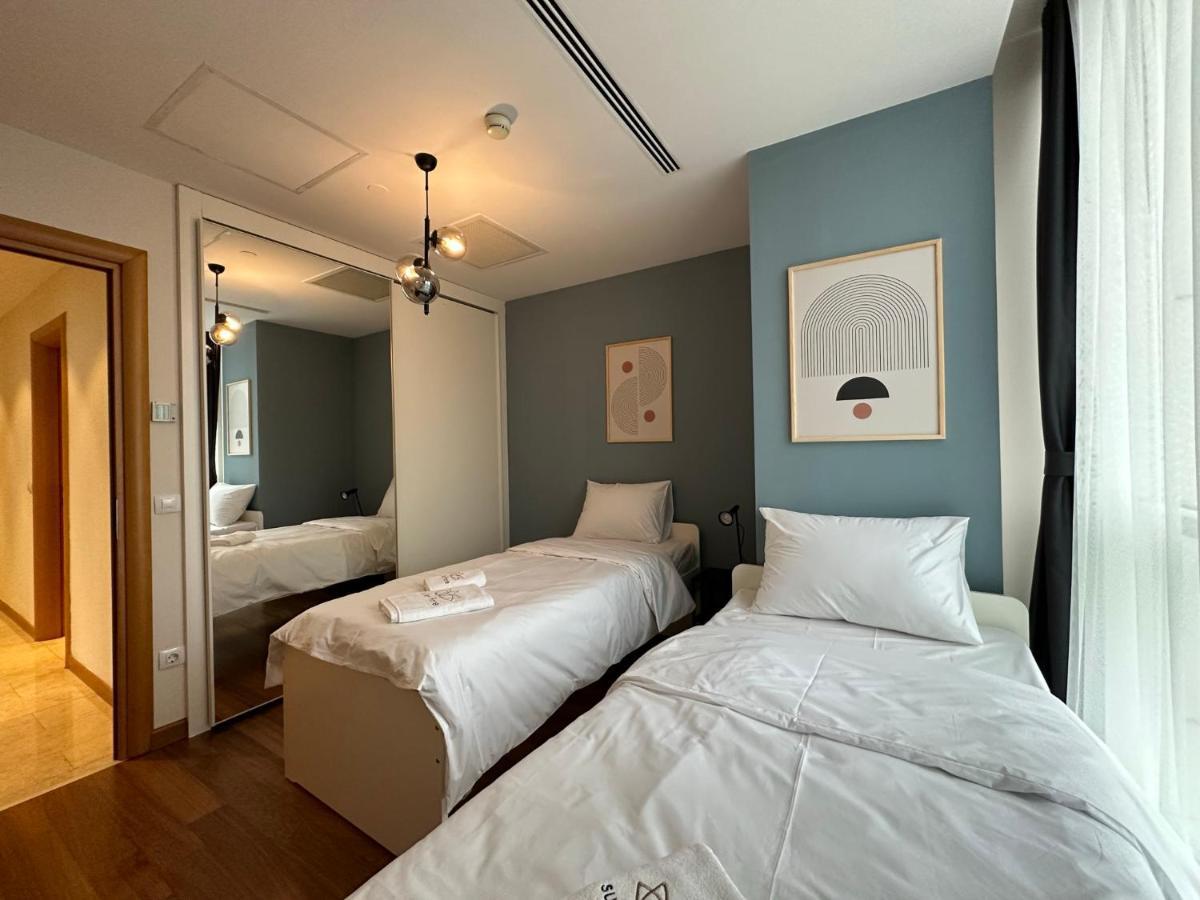 Bright 3 Bedroom & 2 Bath In Mashattan Residence, Maslak Sariyer *